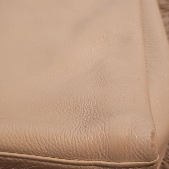 Kate Spade Pebbled Leather Shoulder Bag Cream Chain Strap - Picture 12 of 12